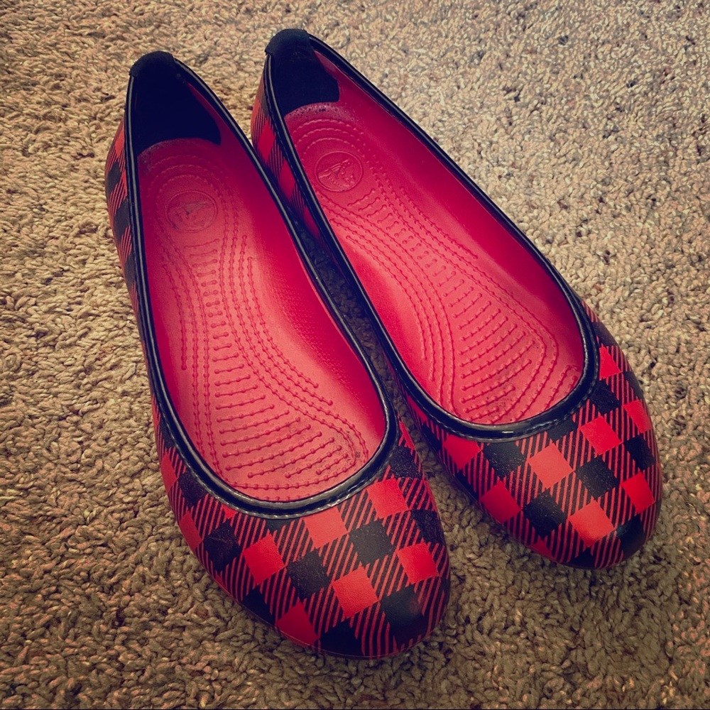 Closet close out! Buffalo crocs